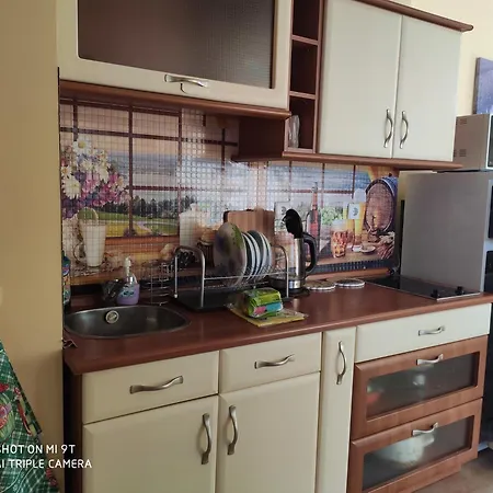 на море с собственным бассейном и подземным гаражом Apartman Szveti Vlasz