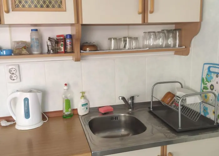 на море с собственным бассейном и подземным гаражом Apartmán *